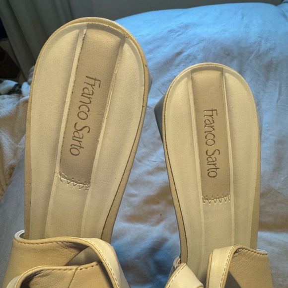 Franco Racer White Slingback Heels - Size 10 - Picture 2 of 7